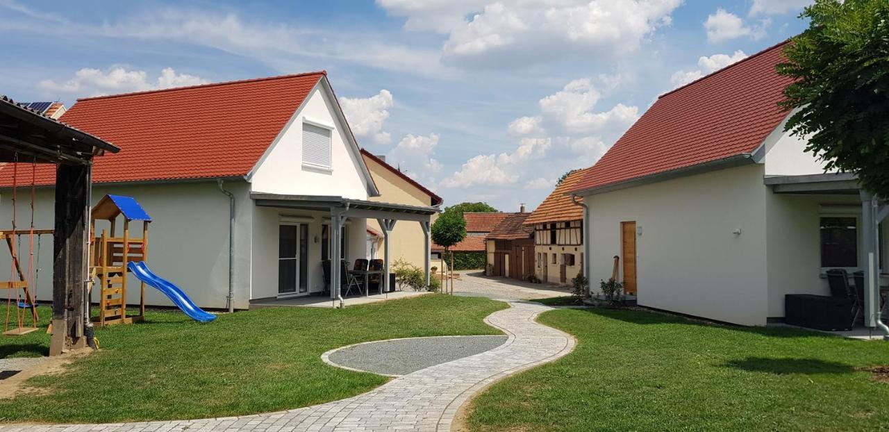 Ferienhaeuser May Weigenheim 외부 사진